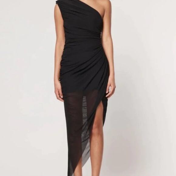 NWT Elliatt Genie One Shoulder Dress Black Size Medium - Picture 1 of 15